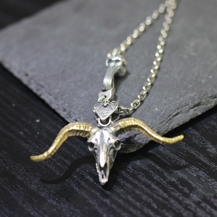 s925银饰配件项链吊坠撒旦羊头嘴部可活动张开黄色部分为黄铜铸造