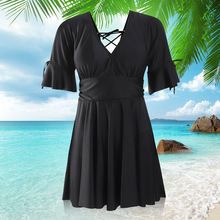 2020新款泳衣女士保守遮肚平角黑色泳装美背系绳纯色裙式连体泳衣
