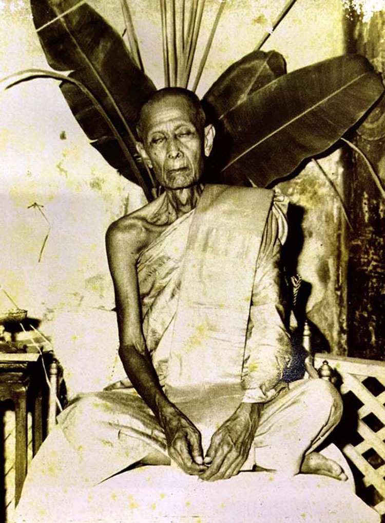 舍玛商贸2528龙婆多宋大峰l模含黑金壳及ddpra鉴定卡包邮泰国佛牌