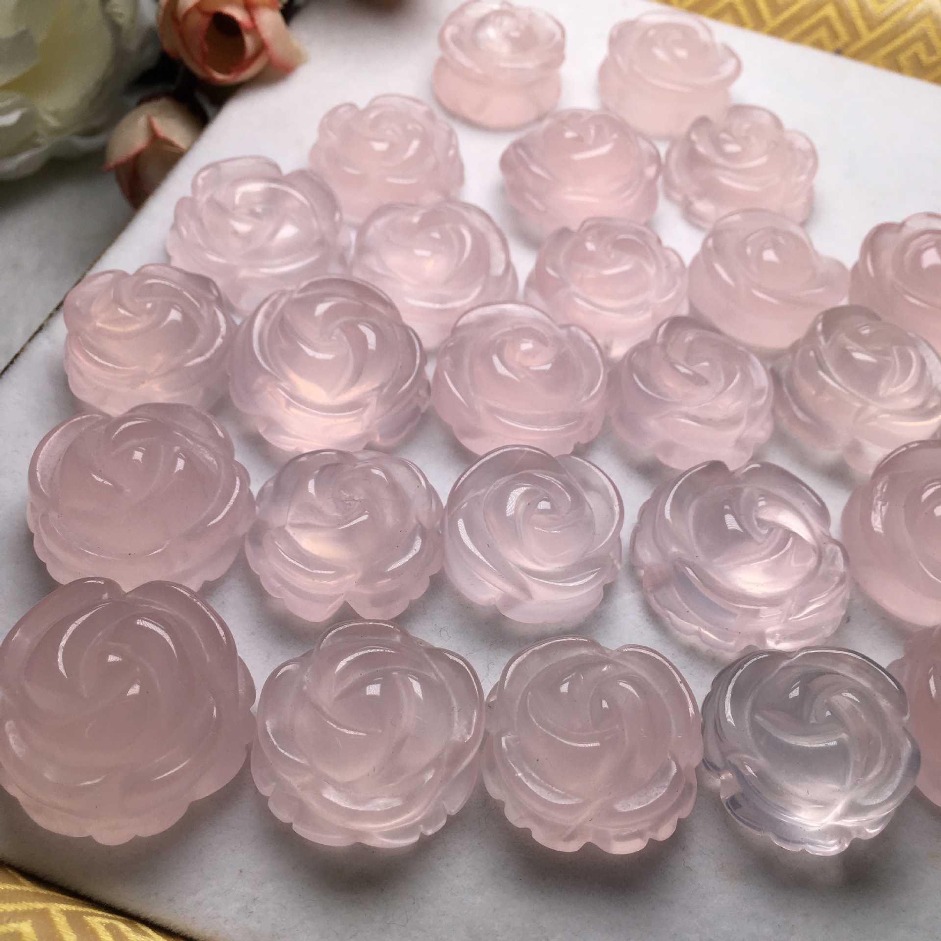 天然莫桑比克星光粉晶玫瑰花吊坠坠子diy饰品配饰特惠批发