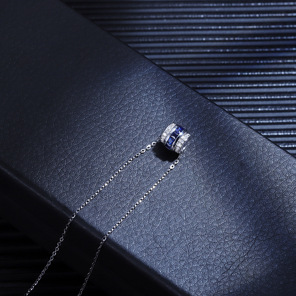 跨境爆款18k金梯方钻石路路通蓝宝钻石吊坠约1ct(配链加320元)