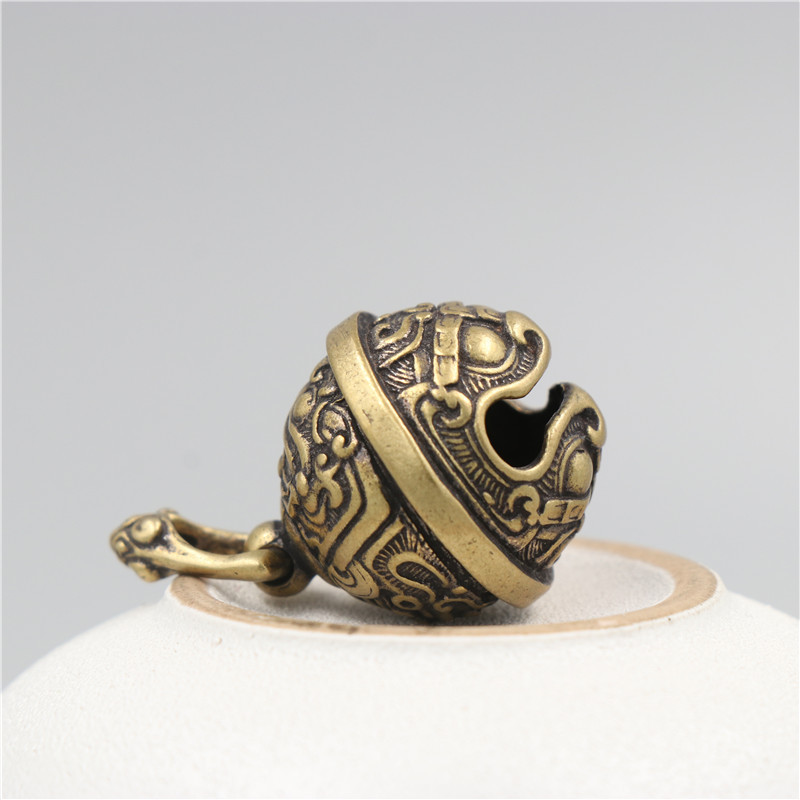 黄铜吊坠挂件饕餮铃铛花纹钥匙扣化煞转运圆铃仿古文玩小铜器批发