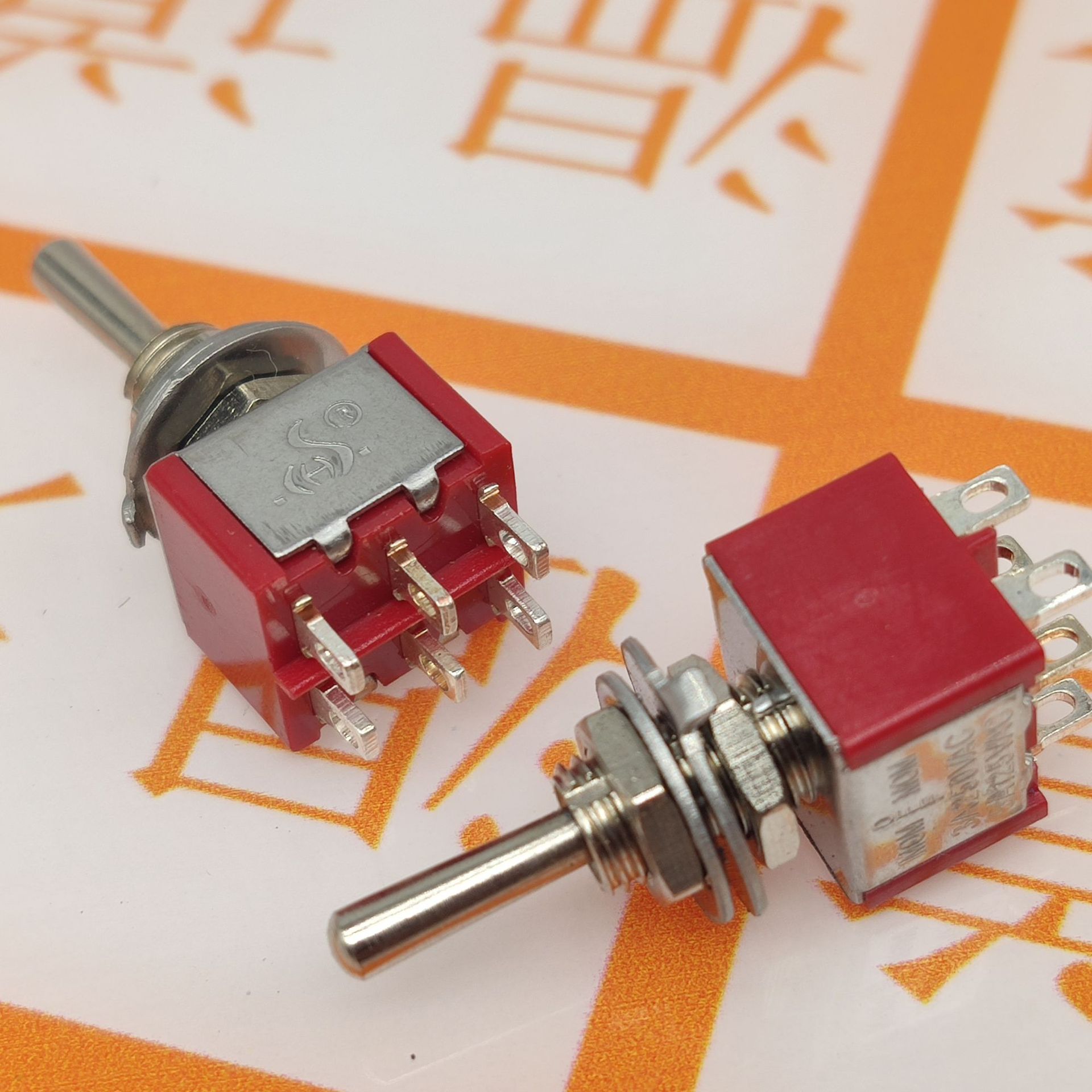 mts-223 钮子开关 6脚3挡 双复位 自动回中 银点红色 开孔6mm