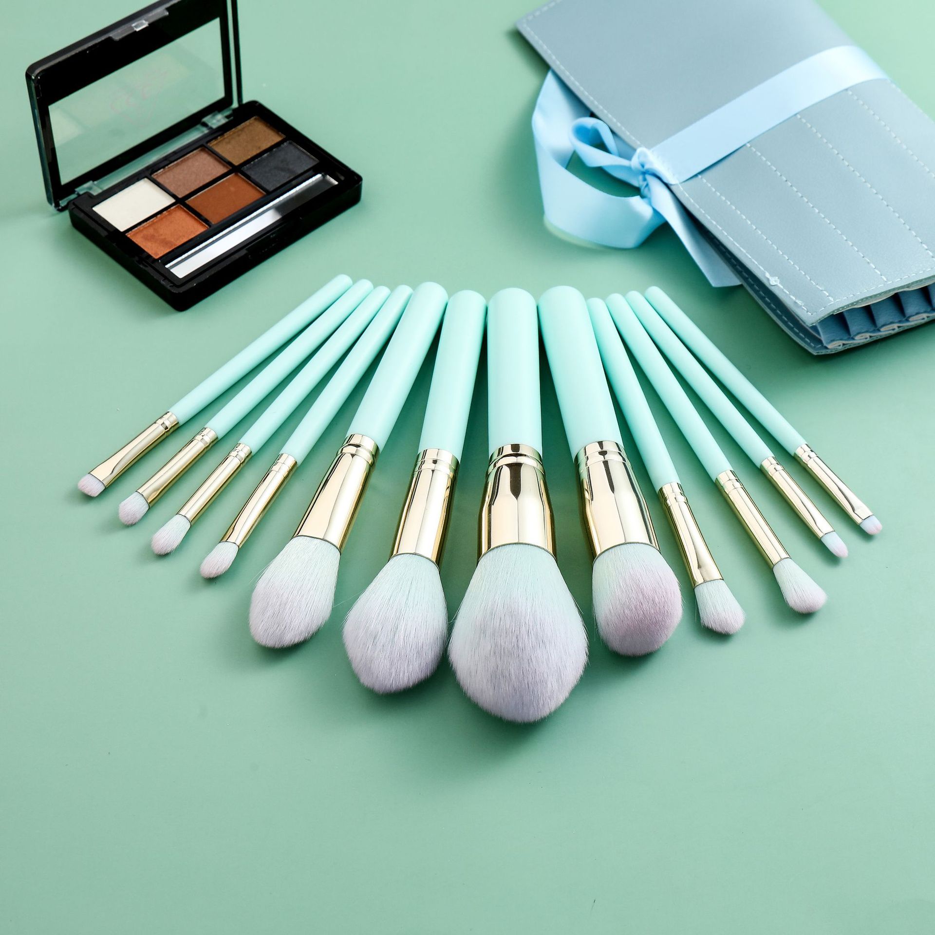 12支化妆刷美妆蓝蓝天空蓝色散粉刷粉底刷眼部刷gujhui