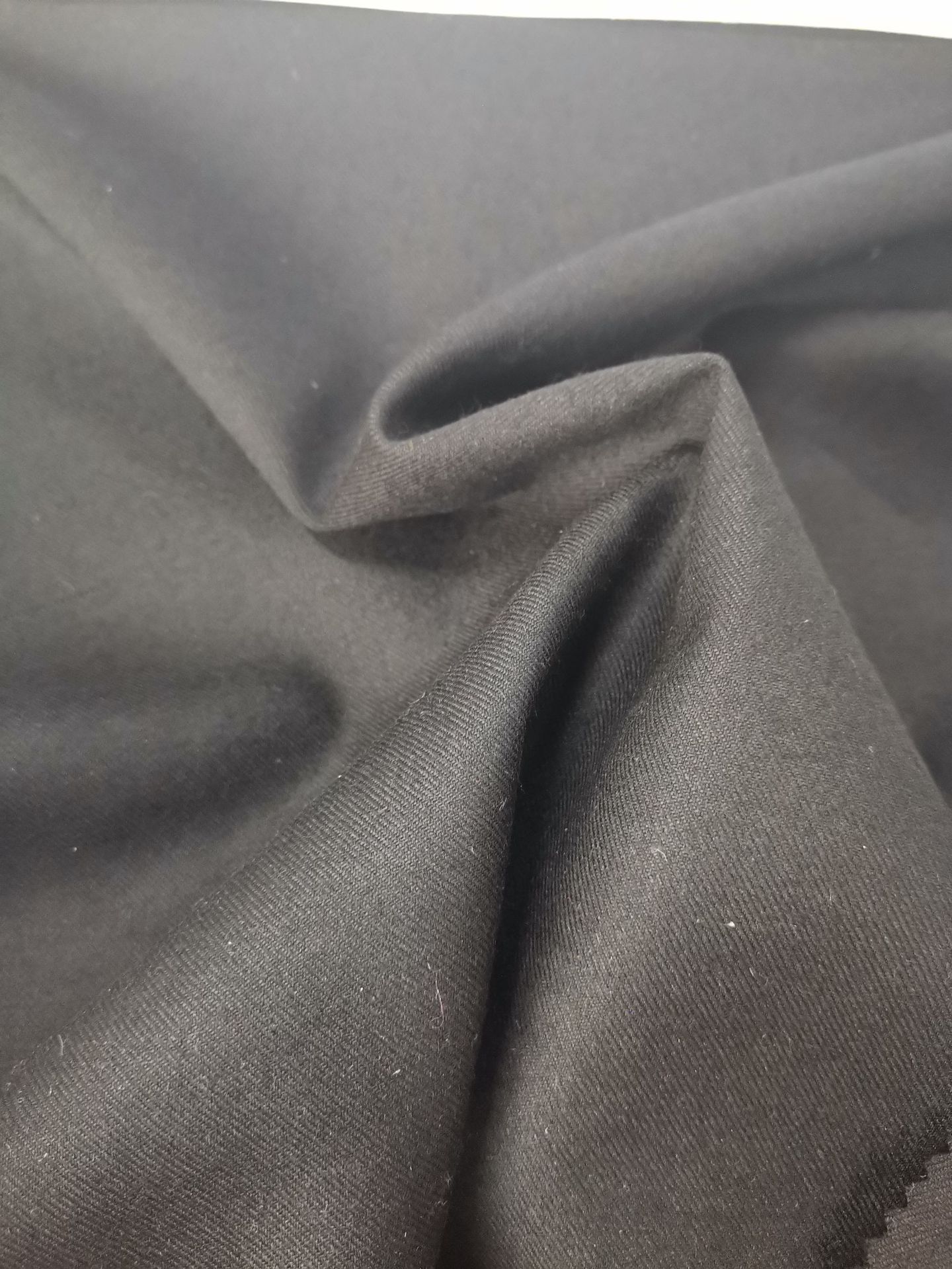 20高端精纺面料黑色斜纹哔叽 服装 西服 大衣 裤装 外套