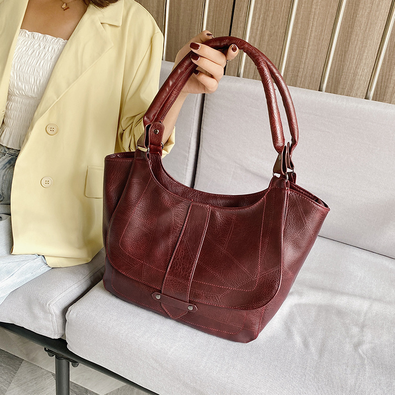 2020 New Women's Bag Shoulder Bag Japanese and Korean Style Simple Solid Color Large Capacity Commute Leisure Portable PU Leather Bag