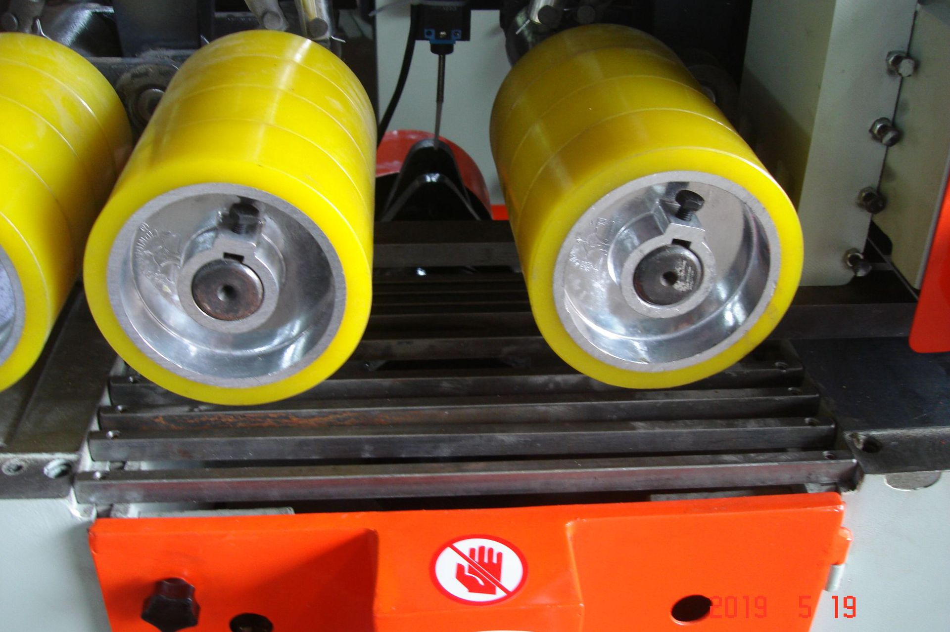 金华新强力四面刨木工机械双面刨锯机mj9320先刨后锯