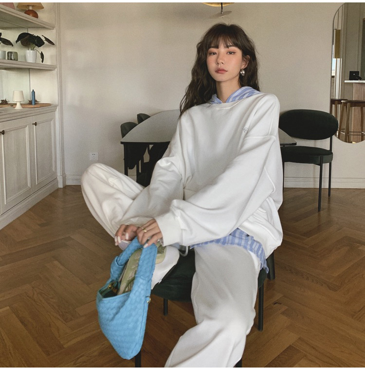 实拍2021春秋冬新简约港风时尚字母休闲运动穿搭卫衣 卫裤套装女