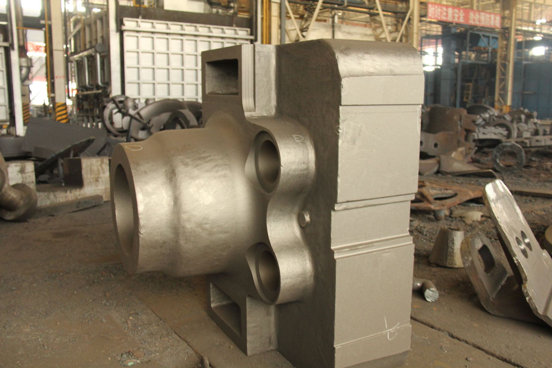 兰石工厂 可定制规格 石油钻采类金属零件 铸造箱体