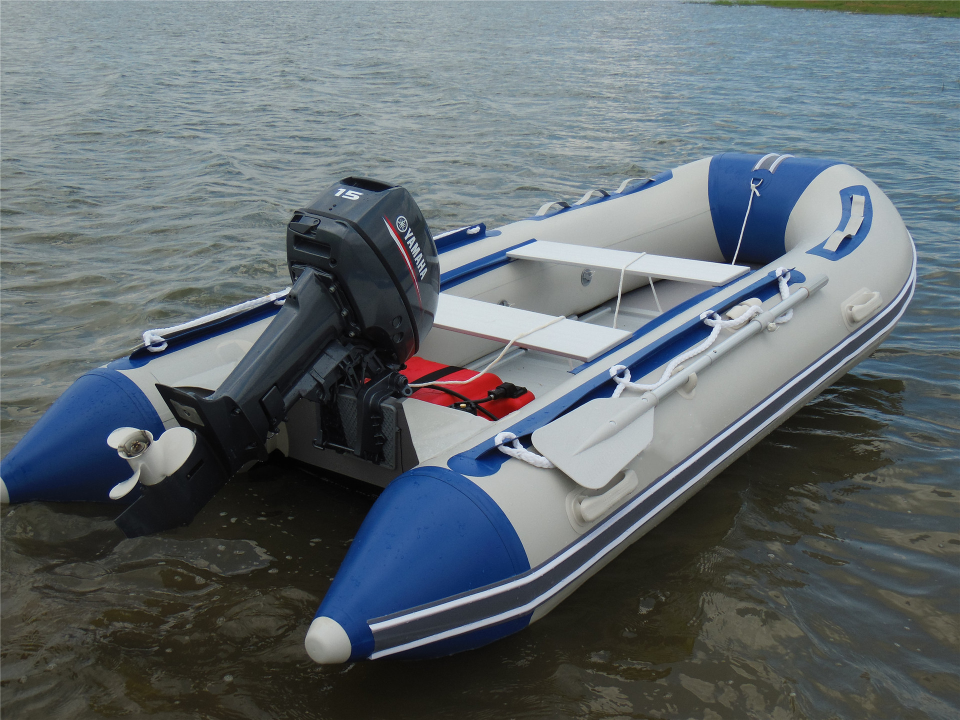 水上充气成人小船厂家直供水上充气摩托艇快艇充气小船水上浮排-报价