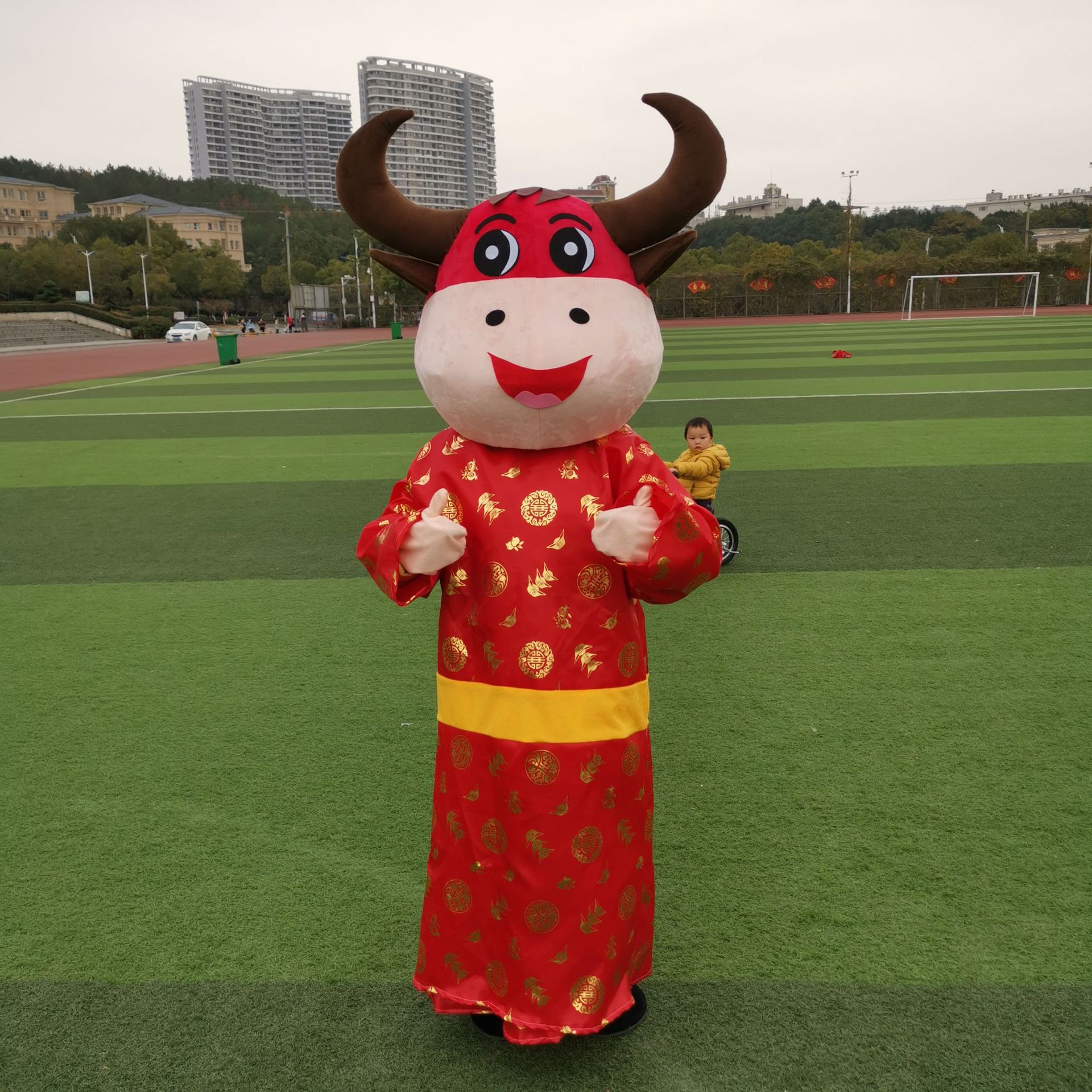 牛年财神爷卡通人偶服福禄寿喜财神行走道具牛年吉祥物年会演出服