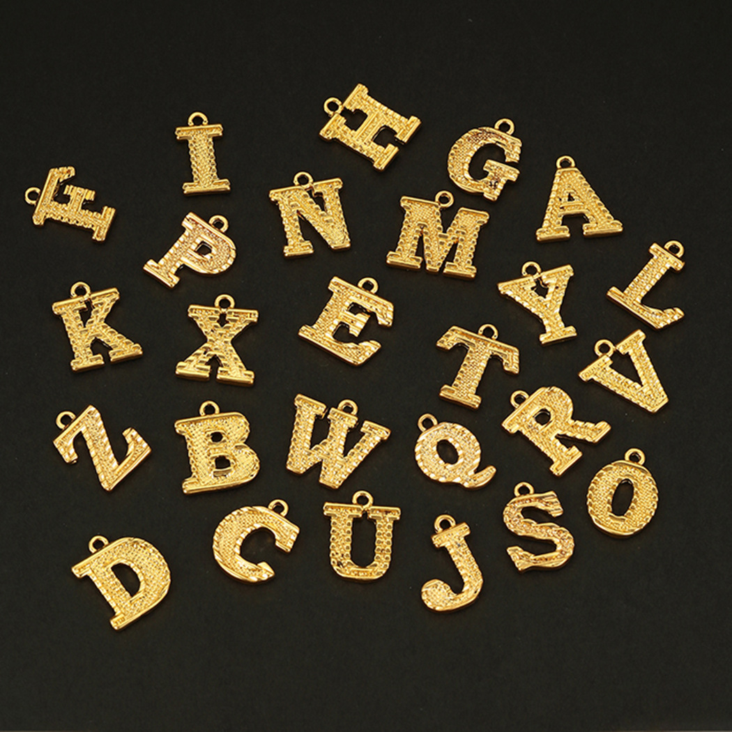 跨境热销新品 合金26个英文大写字母吊坠项链锁骨链 字母合金项链