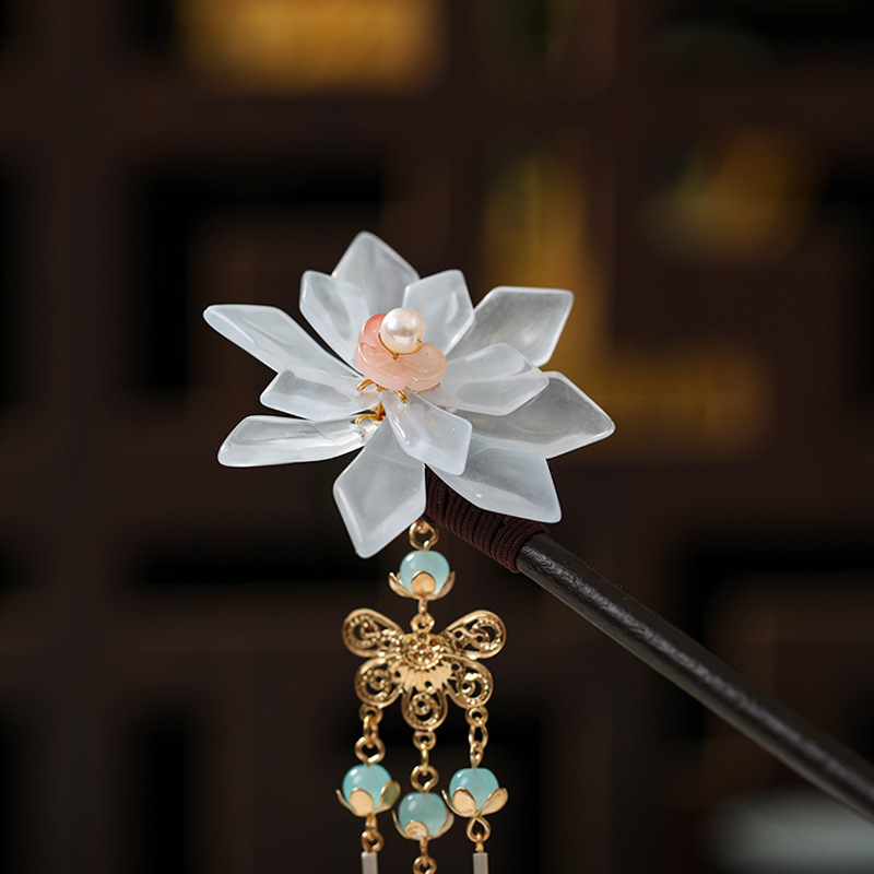 新款古风发簪步摇仿玉花朵流苏复古木簪盘发簪子古风发饰汉服头饰