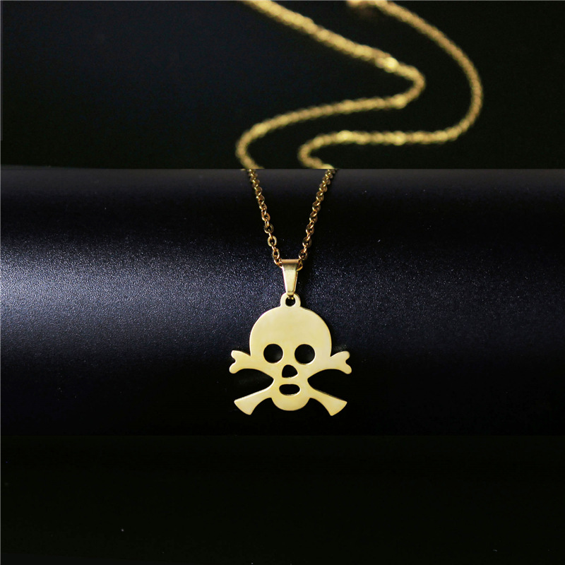 Foreign Trade European and American New Products Ornaments Skull Necklace Female Titanium Steel Stainless Steel Skull Pendant Necklace Female Sweater Chain