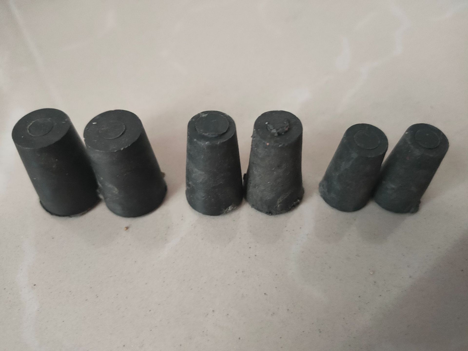 供应 穿墙螺丝墙堵模板堵头 铝模板对拉螺杆套管胶杯堵头建筑配件