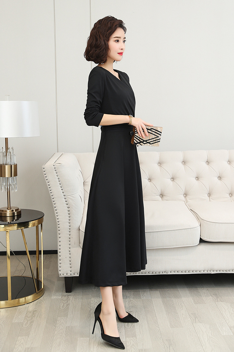 2020新品长款连衣裙女春夏款过膝到脚踝超长裙v领收腰显瘦a字裙子