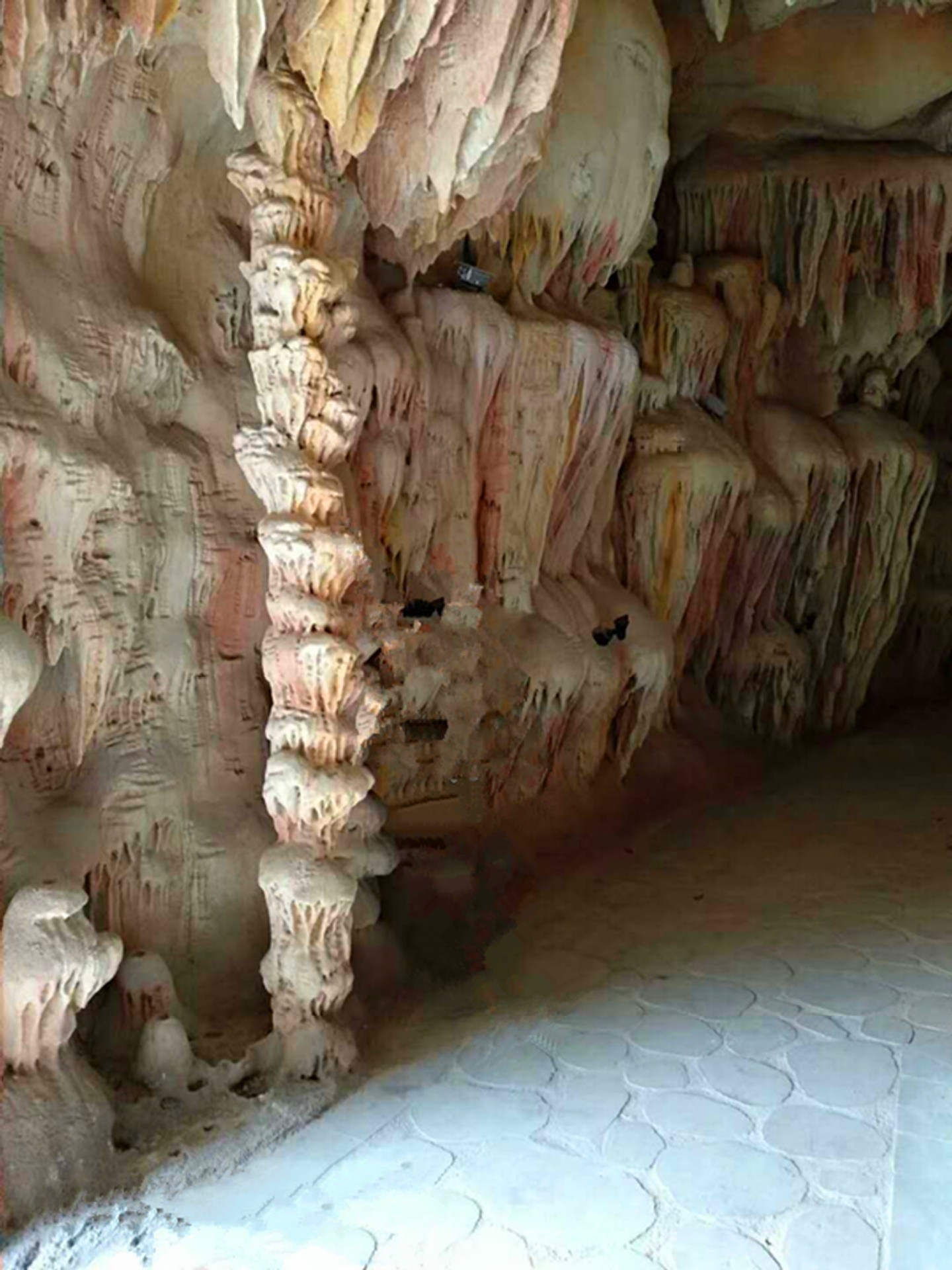 设计施工溶洞酒吧 生态园高仿钟乳石 假山假树瀑布流水灯光秀