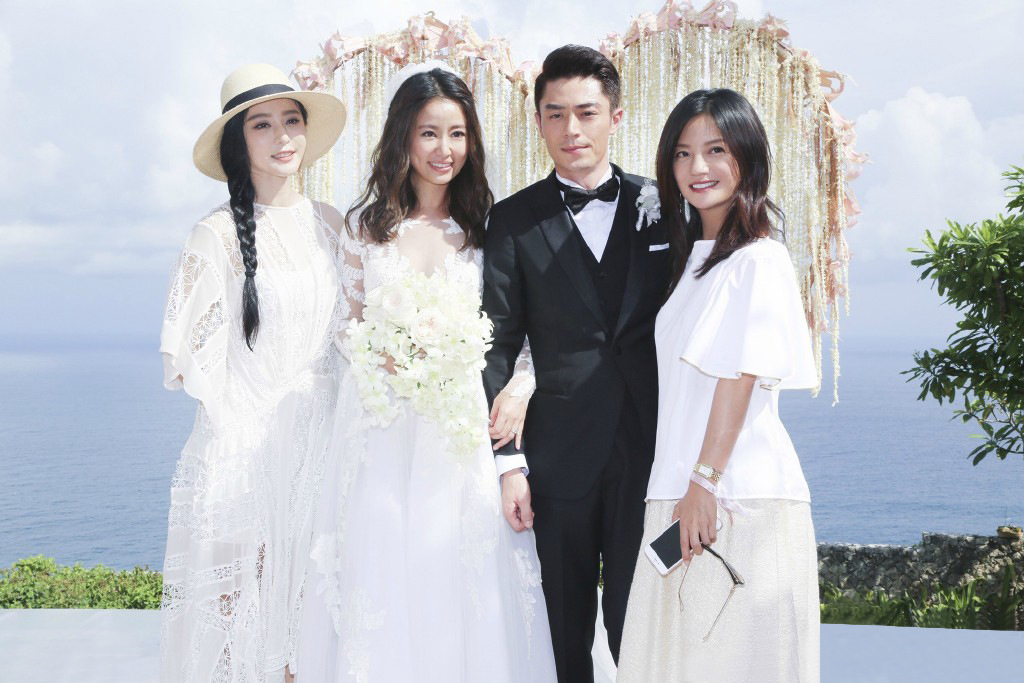 林心如明星同款婚纱礼服2020新款长袖蕾丝露背大拖尾一字肩外贸批