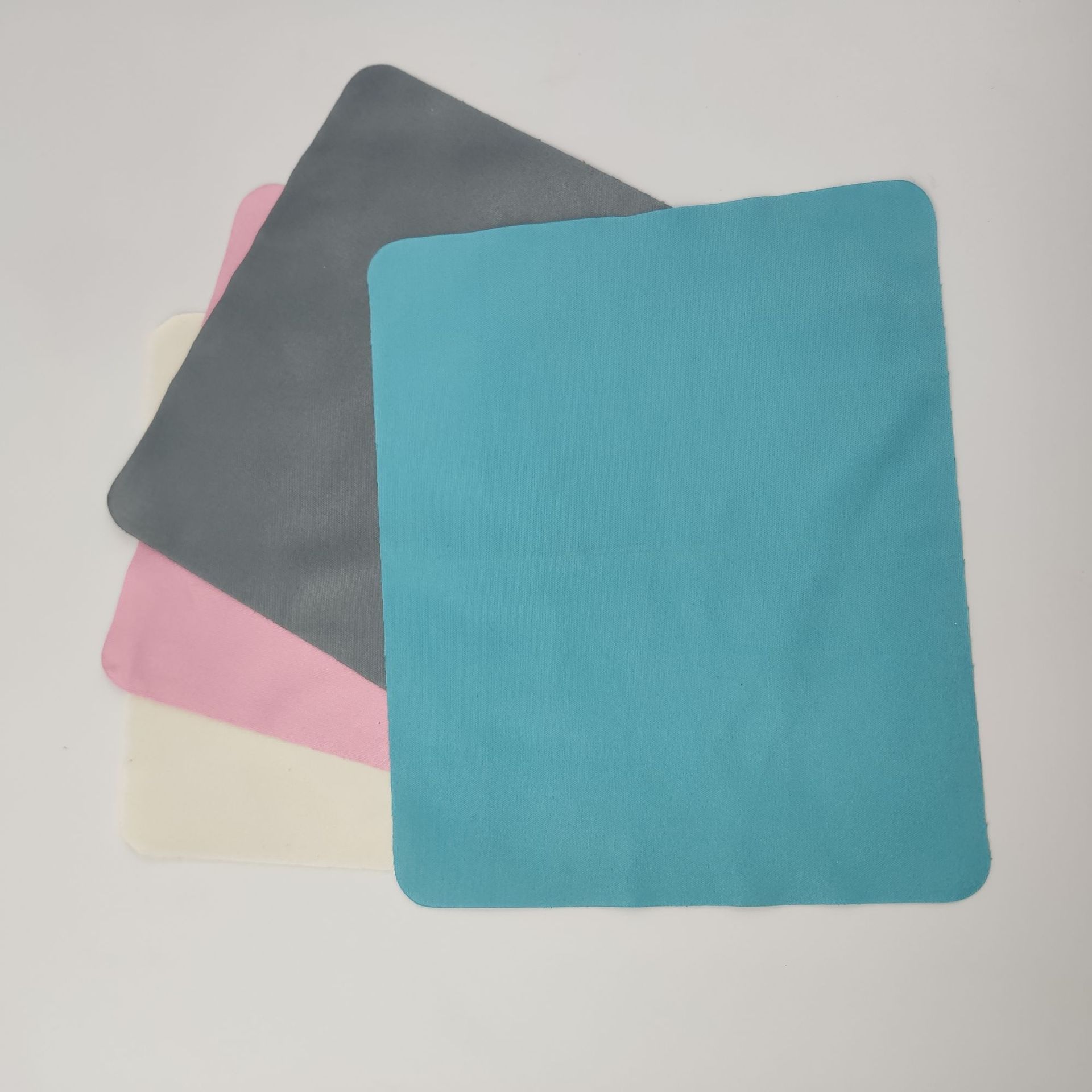 厂家直销新款冰丝眼镜布定制 高档超细纤维眼镜布擦拭布定做logo