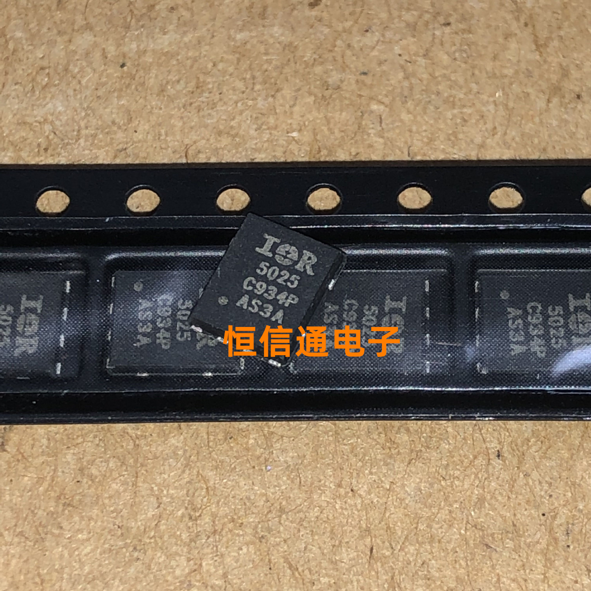 全新进口 irfh5025 丝印:5025 qfn5x6 250v 25a mos管 实图拍摄