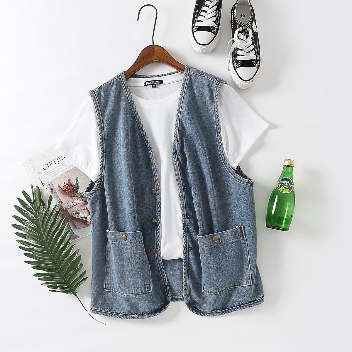 夏季2020年新款复古纯色做旧双口袋无袖外穿牛仔马甲背心女 12322