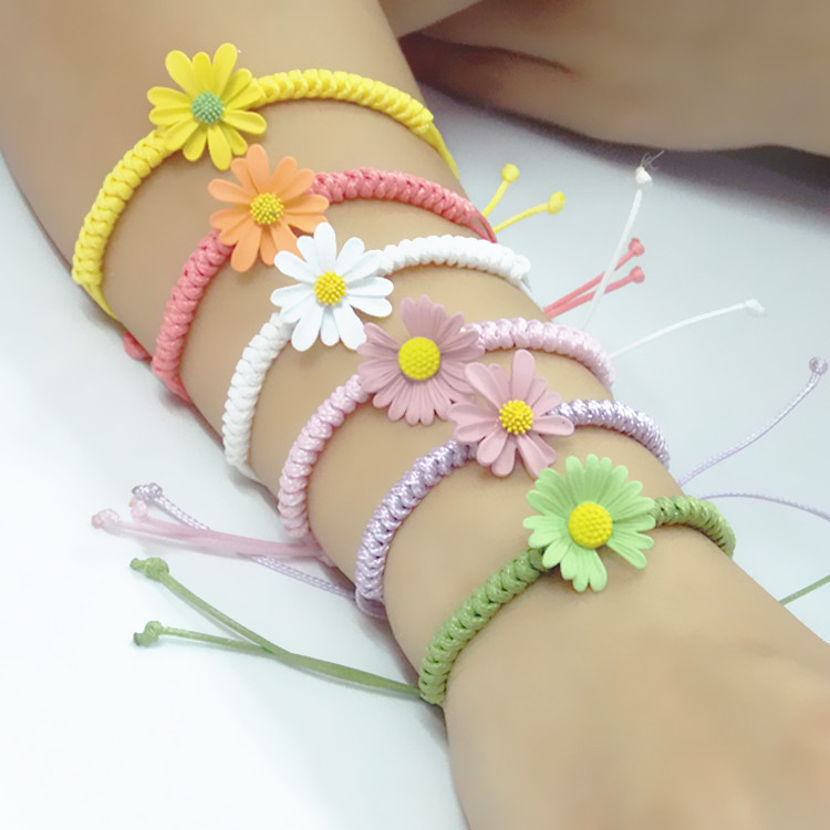 韩国泫雅ins风花手链小雏菊花手工编织金刚结小花朵闺蜜手串手环