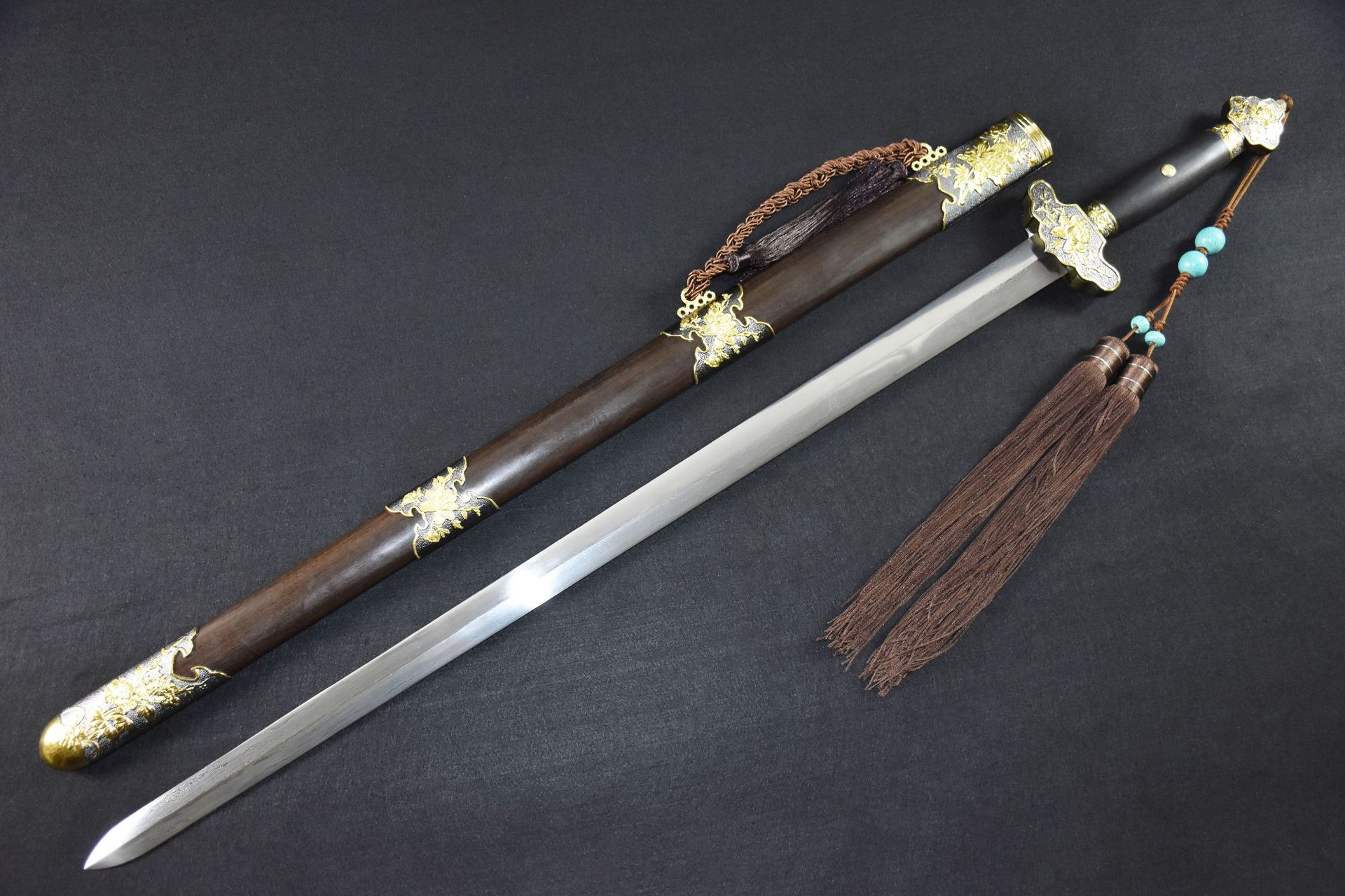 龙泉市镇宅宝剑花纹钢一体长剑手工锻打唐剑防身冷兵器收藏未开刃