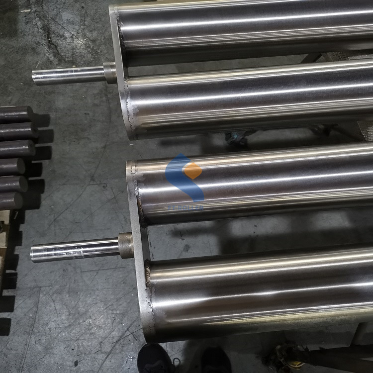 供应大型钢滚筒 无动力辊筒 纺织印染机械用辊筒 工业辊