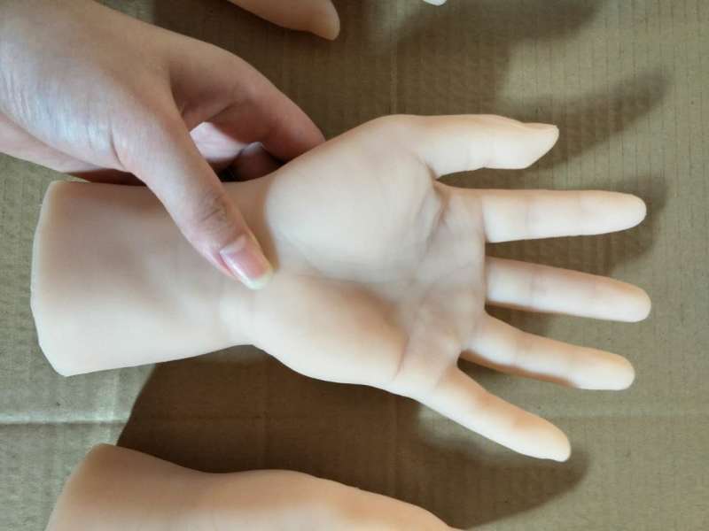 新款男性硅胶手模 带短臂逼真硅胶假手 纹身练习美甲硅胶手