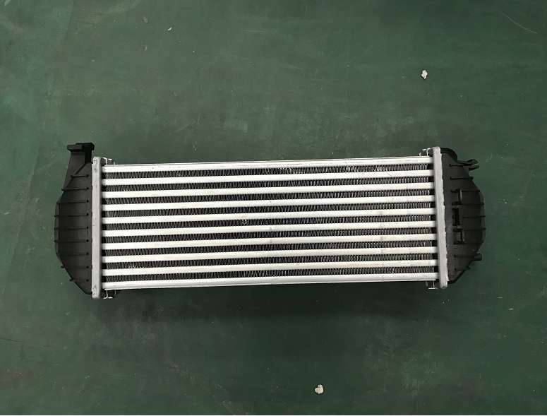 适用于雷诺汽车钎焊式中冷器全新件代码dle179