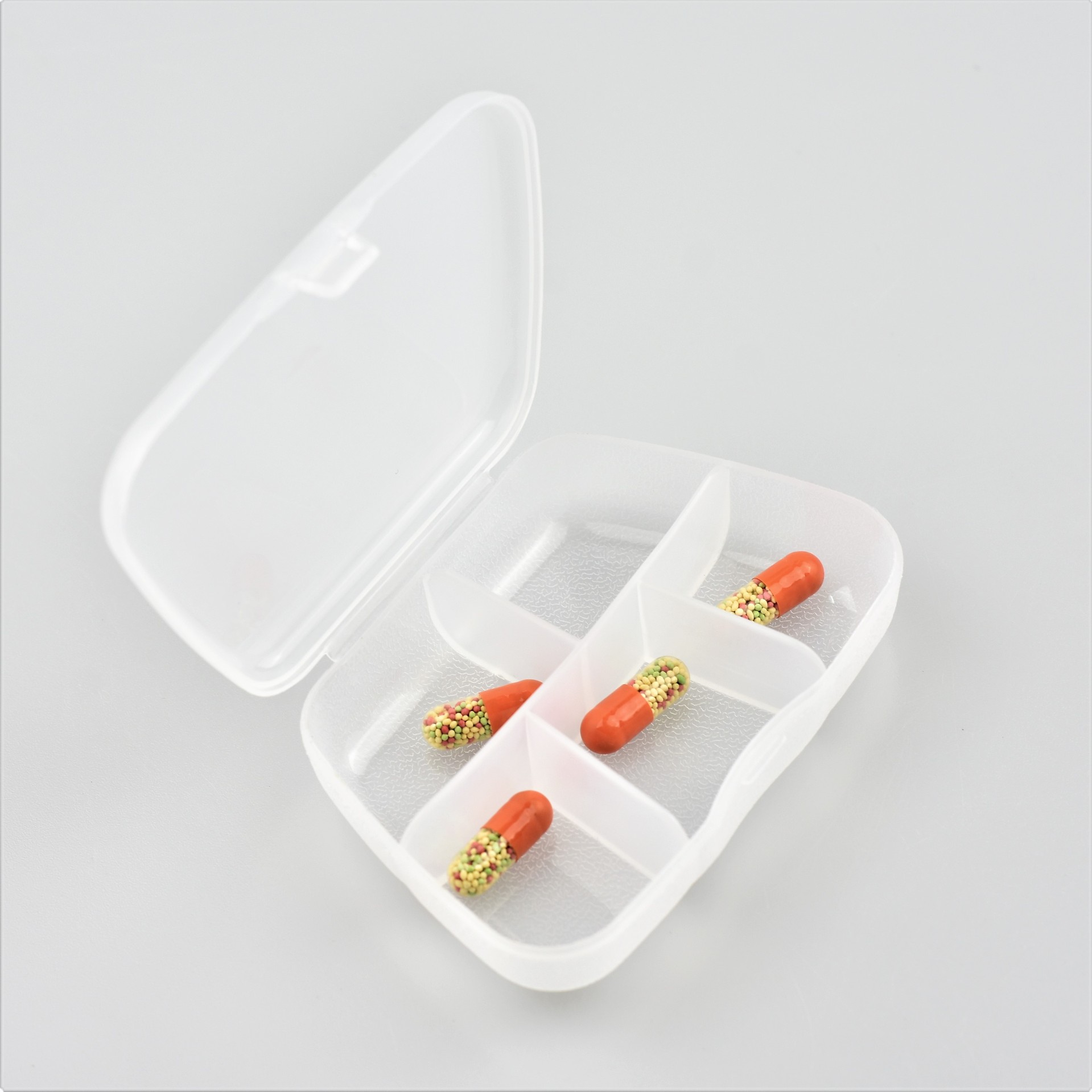 迷你便携可拆药盒随身药丸盒药片散装盒分装首饰盒新款塑料盒子
