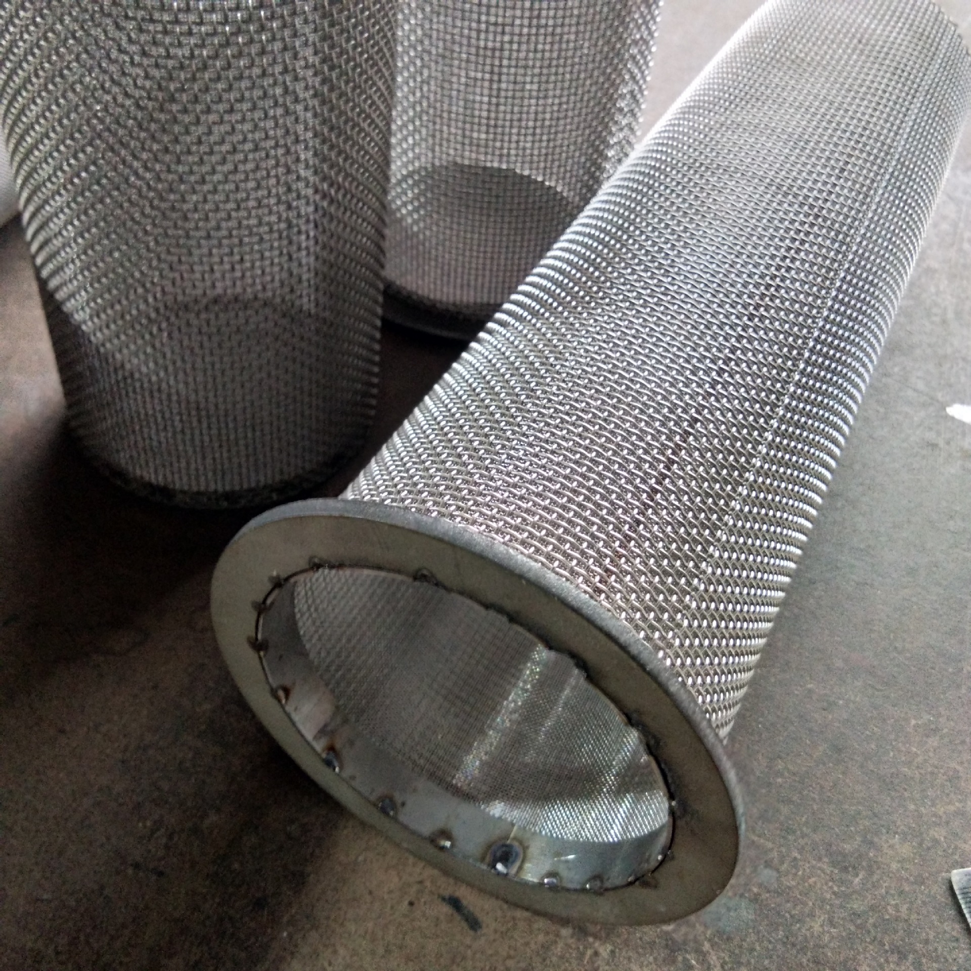 定制304不锈钢过滤网筒不锈钢茶叶过滤网筒圆孔不锈钢过滤网筒