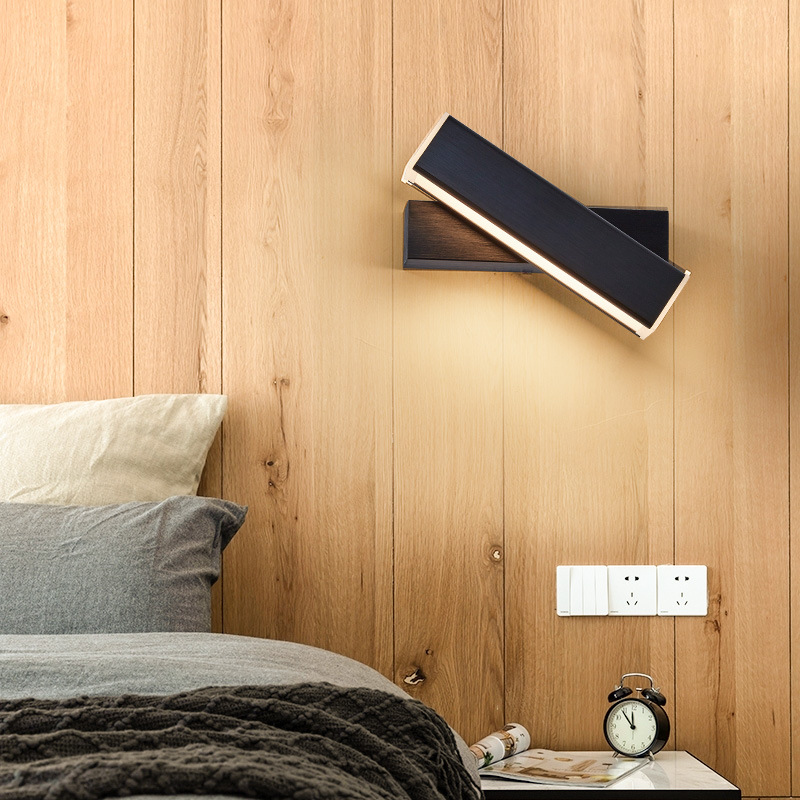 北欧卧室床头灯壁挂灯现代简约三色变光旋转室内led墙壁灯厂家