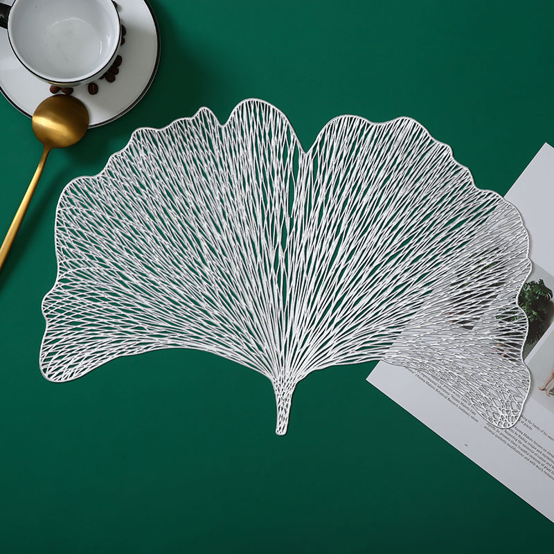 Dining-Table Decoration Pvc Leaves Hollow Gilding Placemat Leaf Pattern Heat Proof Mat Placemat for Western Food