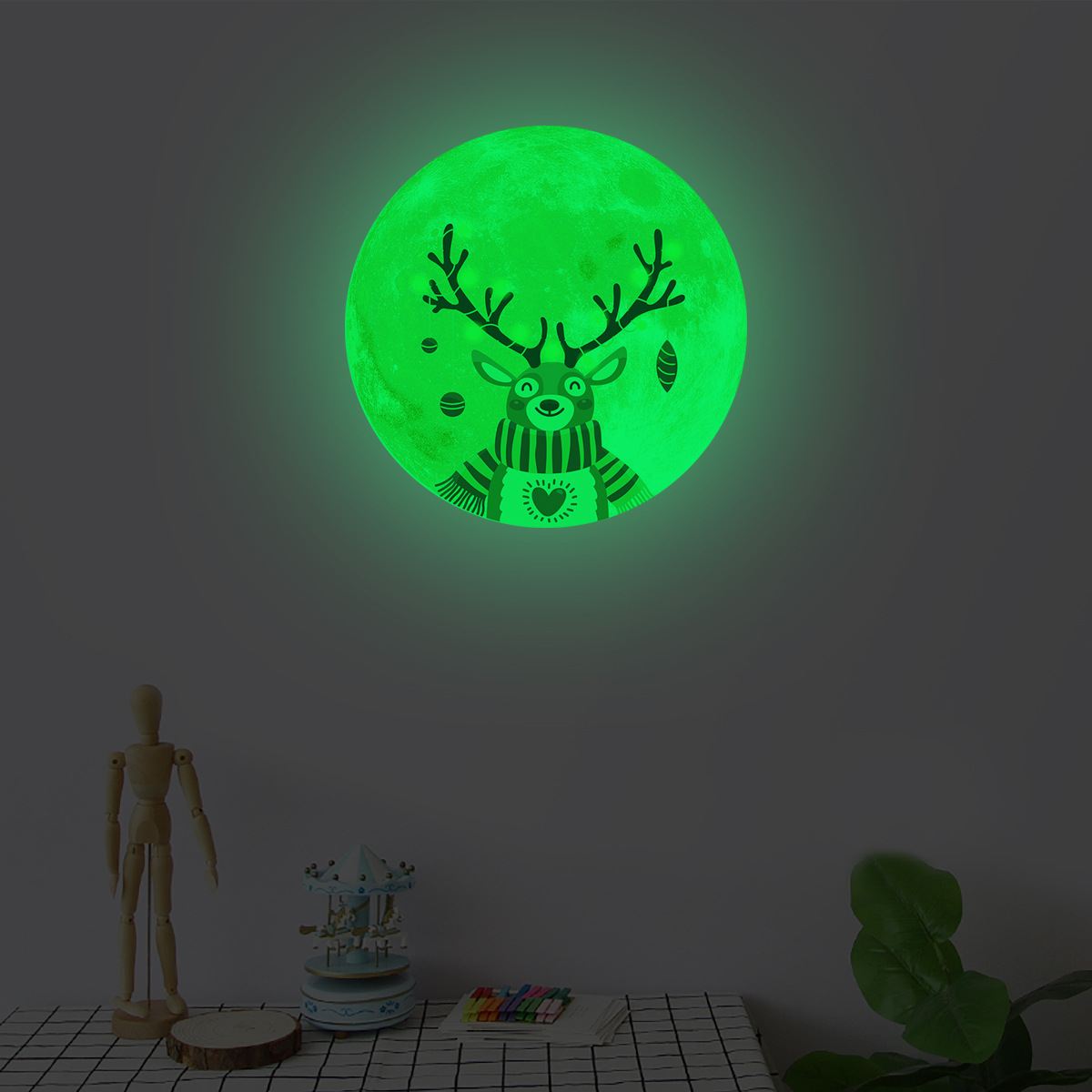 zsz3302-z圣诞夜光墙贴月球麋鹿圣诞背景墙儿童房装饰墙贴画