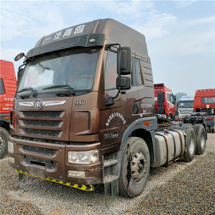 主营产品:货车;混凝土搅拌车,自卸车,牵引车车头;半挂车;半挂平板车