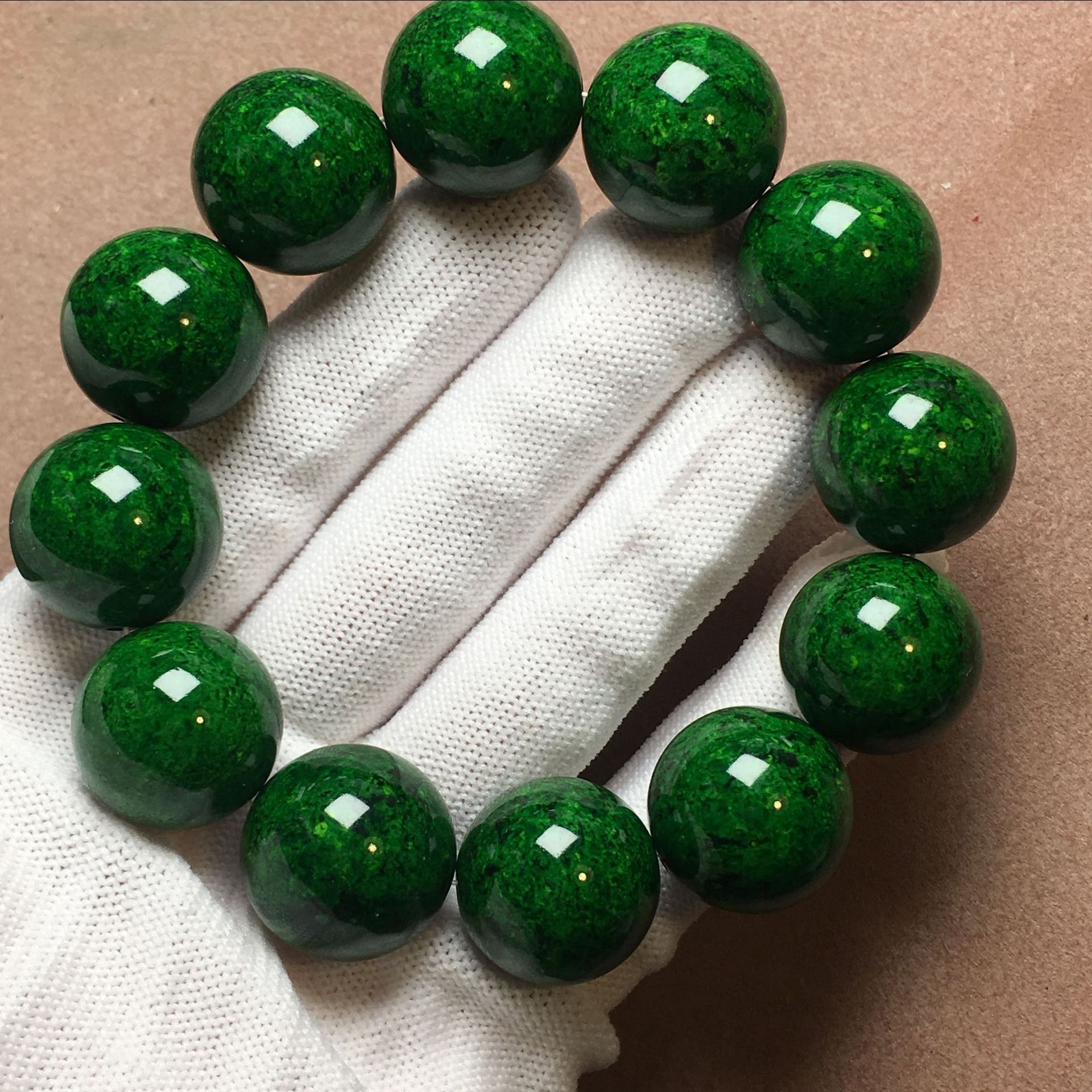 高仿虬角手串圆珠骨角牙文玩