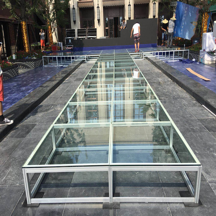 u,t型发光玻璃舞台 汽车车展钢化玻璃发光展台 巡展展示玻璃地台