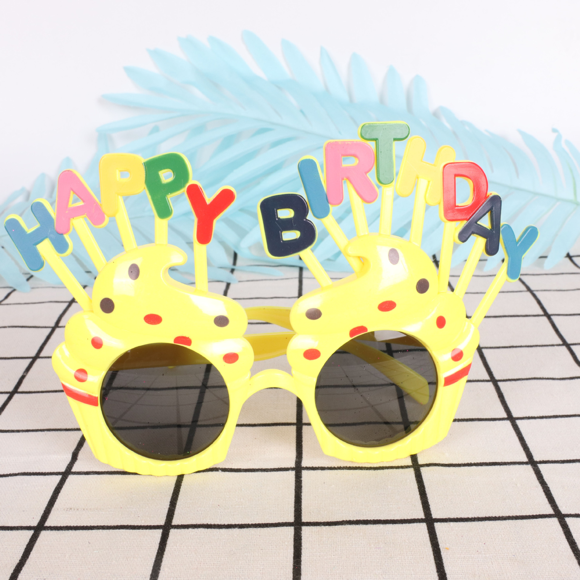 小红书同款网红搞怪拍照生日眼镜创意成人儿童可爱蛋糕派对装饰