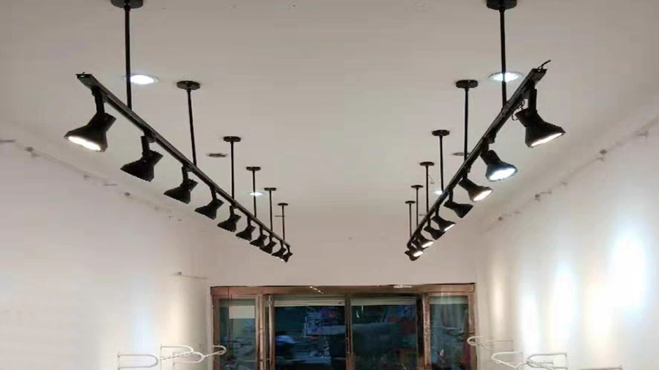 吊杆轨道射灯延长杆可伸缩射灯吊杆桥架悬挂轨道条吊杠筒射灯支架