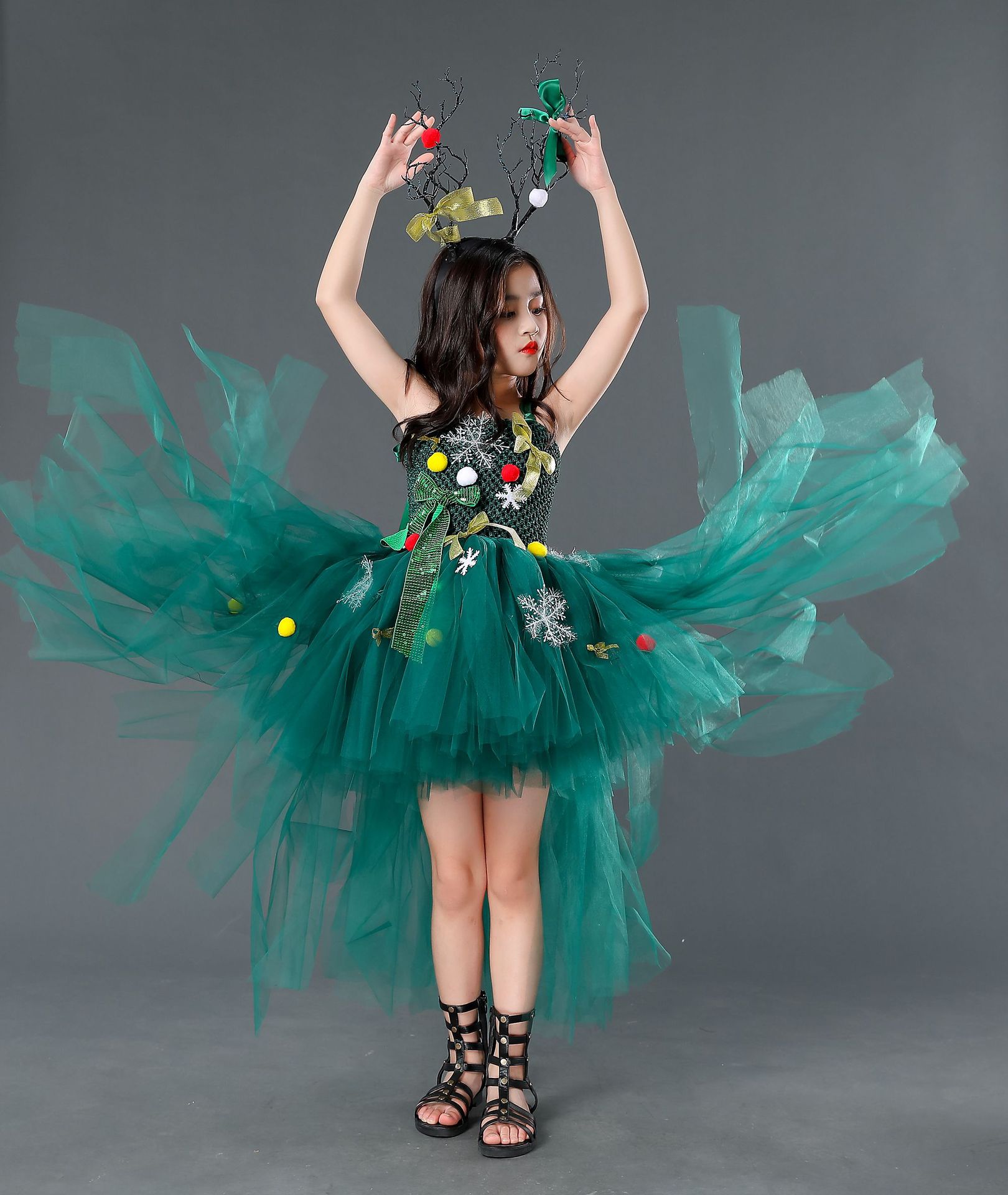 影楼拍照写真主题服装圣诞礼服闺密艺术照写真女森林系走秀演出服