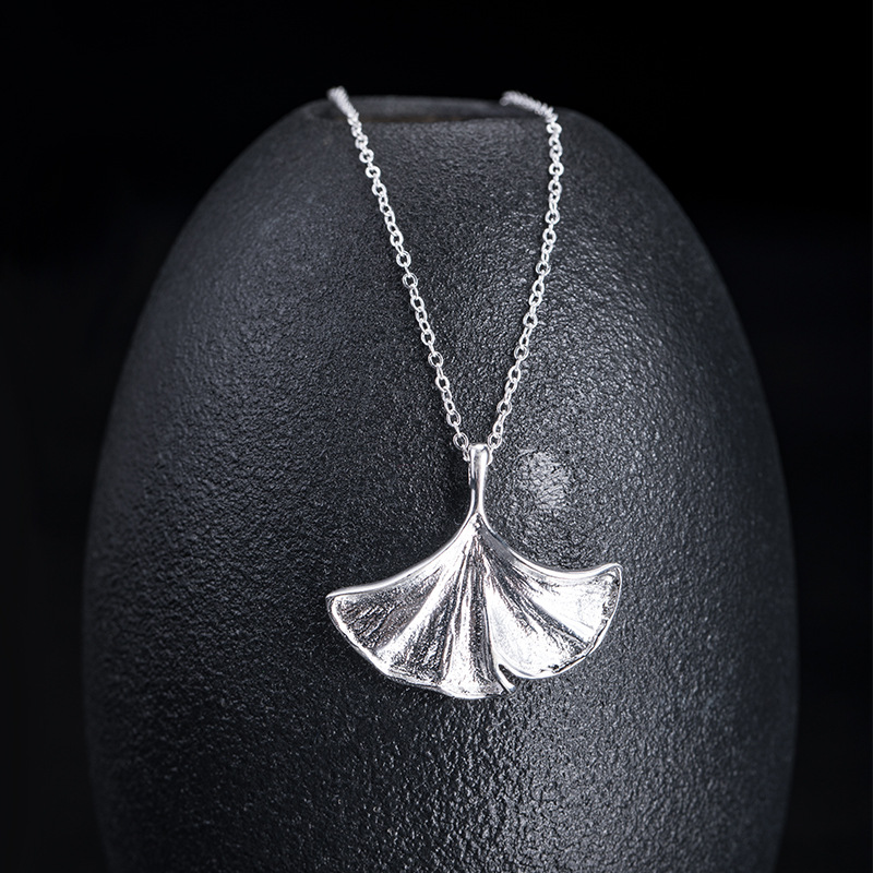 s925银民族风古风银杏叶项链女ins冷淡风简约时尚复古气质锁骨链