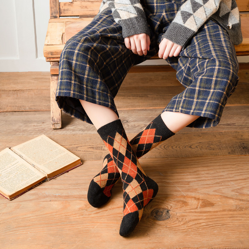 马丁靴袜子女搭配堆堆袜秋天中筒纯棉拼接撞色ins潮高帮百搭长袜