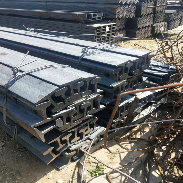 河北永洋8kg轨道钢q235b铁轨18kg钢轨9kg轻轨12kg道轨15kg轻轨
