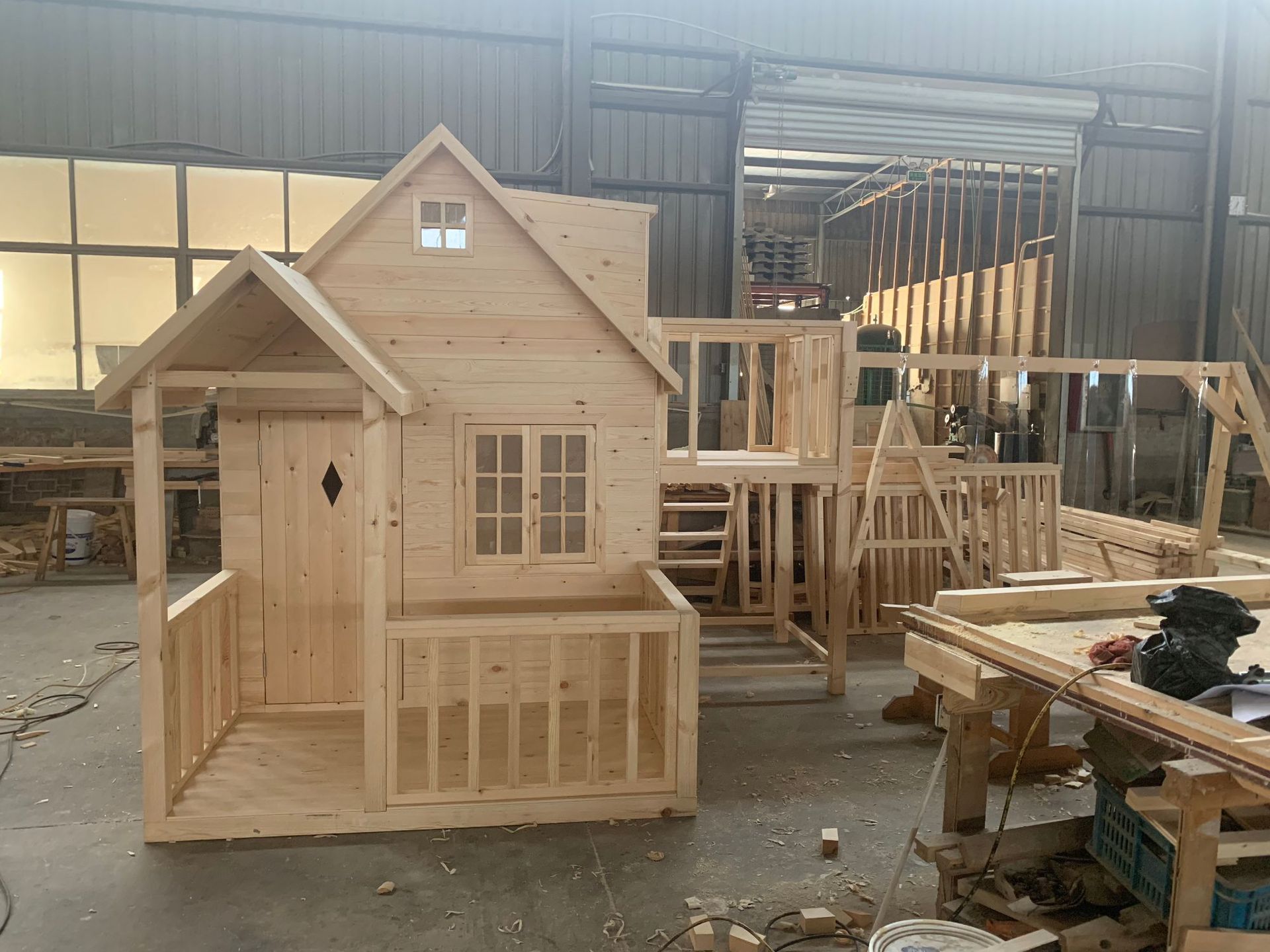 定制户外农家乐小院碳化防腐木亭子别墅活动房庭院度假儿童木屋