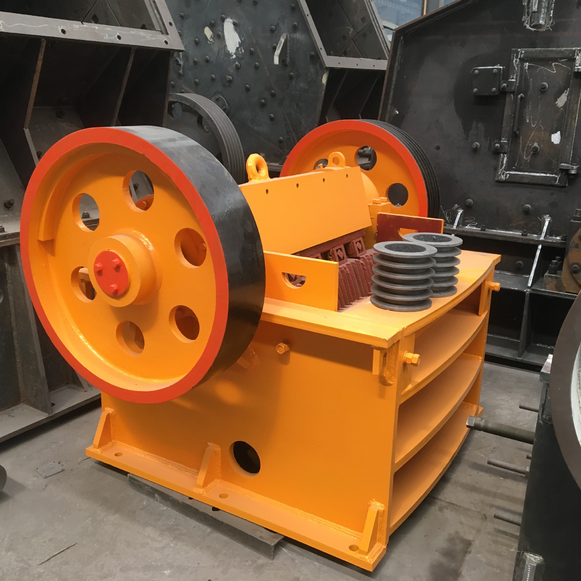 建筑垃圾粉碎回收机 郑州废旧混凝土破碎机 城市建筑废料粉碎设备