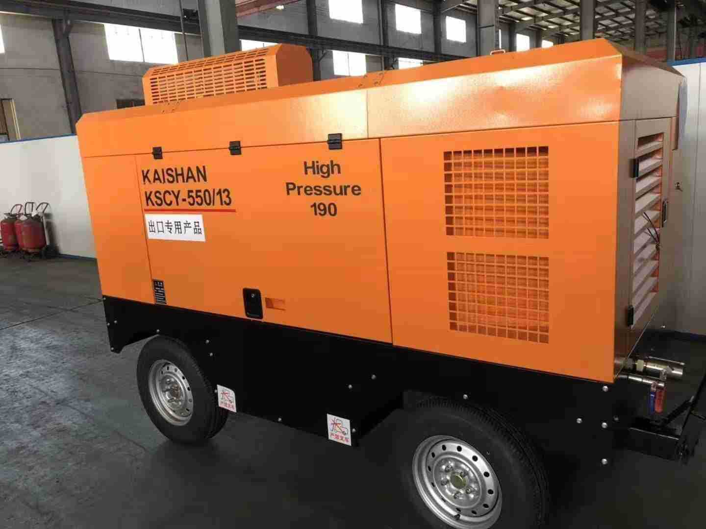 开山柴油移动式螺杆空压机kscy-550/13四轮