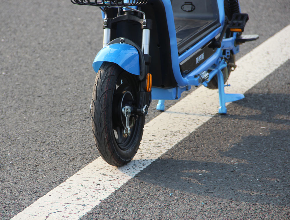 外卖电动车48v新国标电瓶车送餐电动车厂家直销