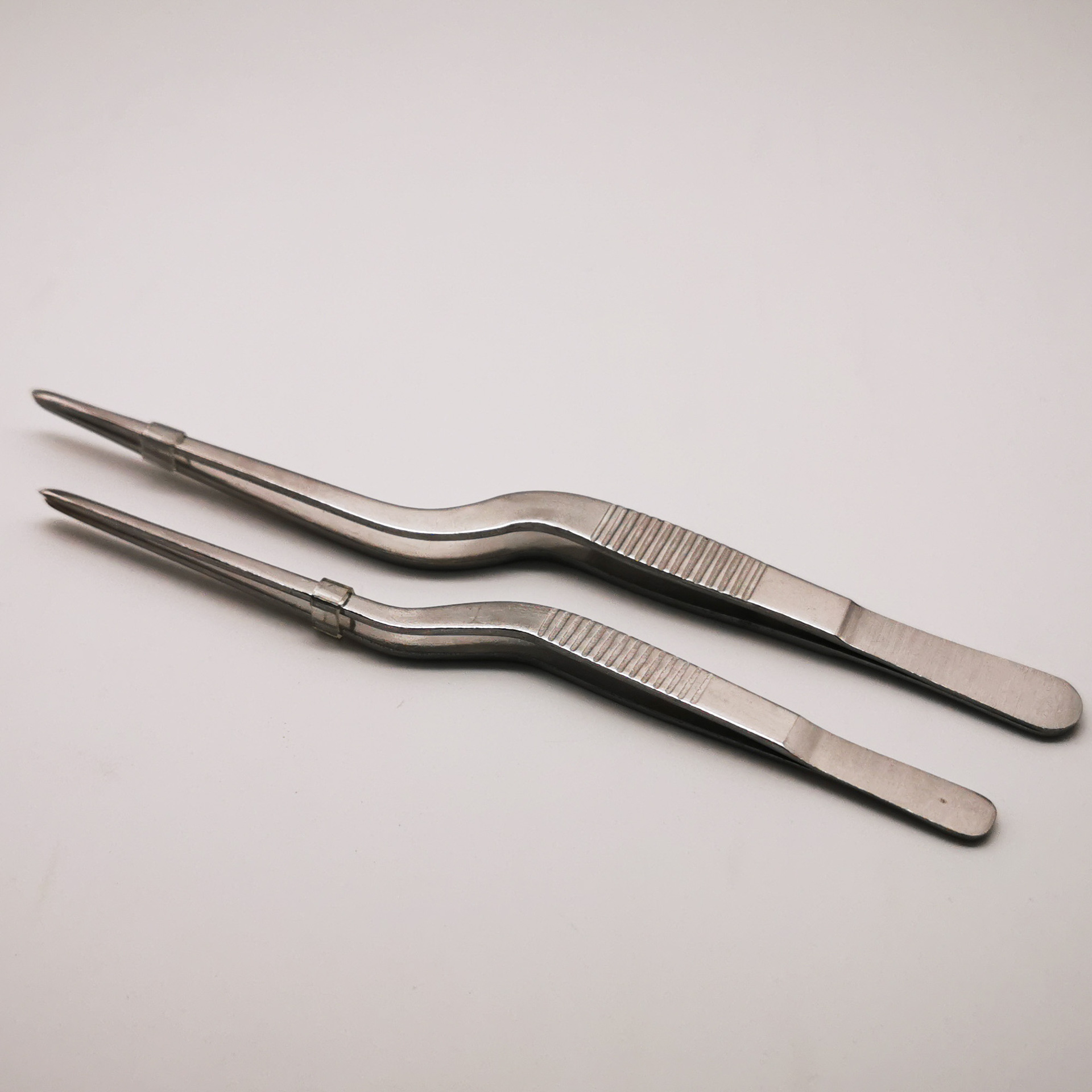 不锈钢枪型镊子尖头采耳组培清理耳鼻喉工具弯镊子