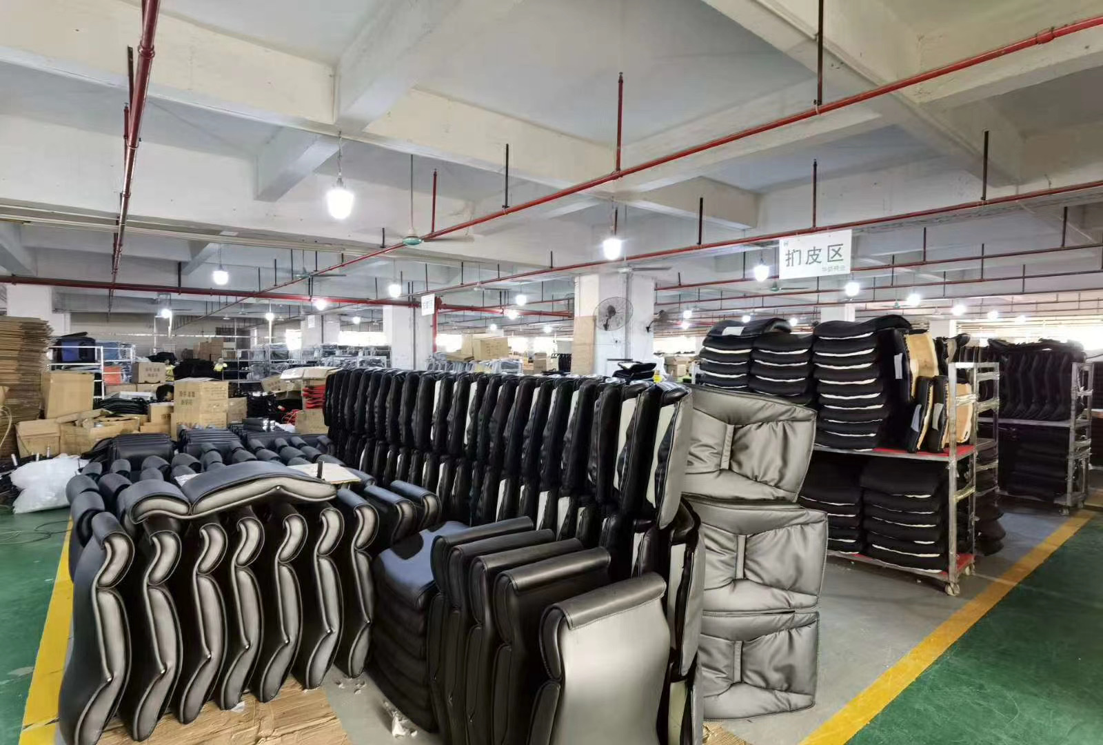 可移动塑料培训椅带写字板会议椅员工培训接待椅学生培训一体椅